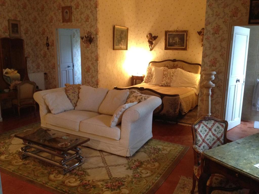B&B Domaine Le Clos Du Pavillon Brignoles Oda fotoğraf