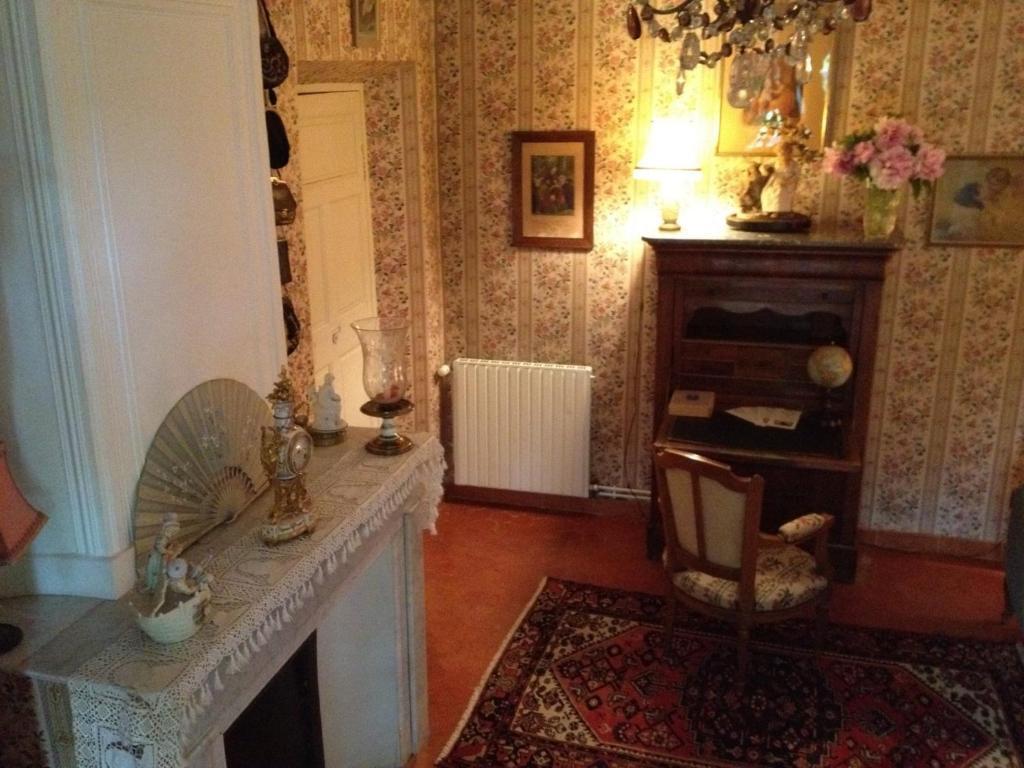 B&B Domaine Le Clos Du Pavillon Brignoles Oda fotoğraf