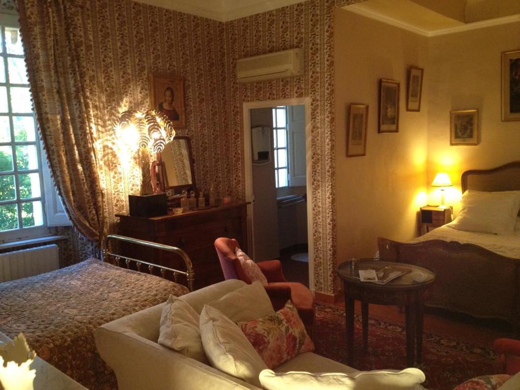 B&B Domaine Le Clos Du Pavillon Brignoles Oda fotoğraf